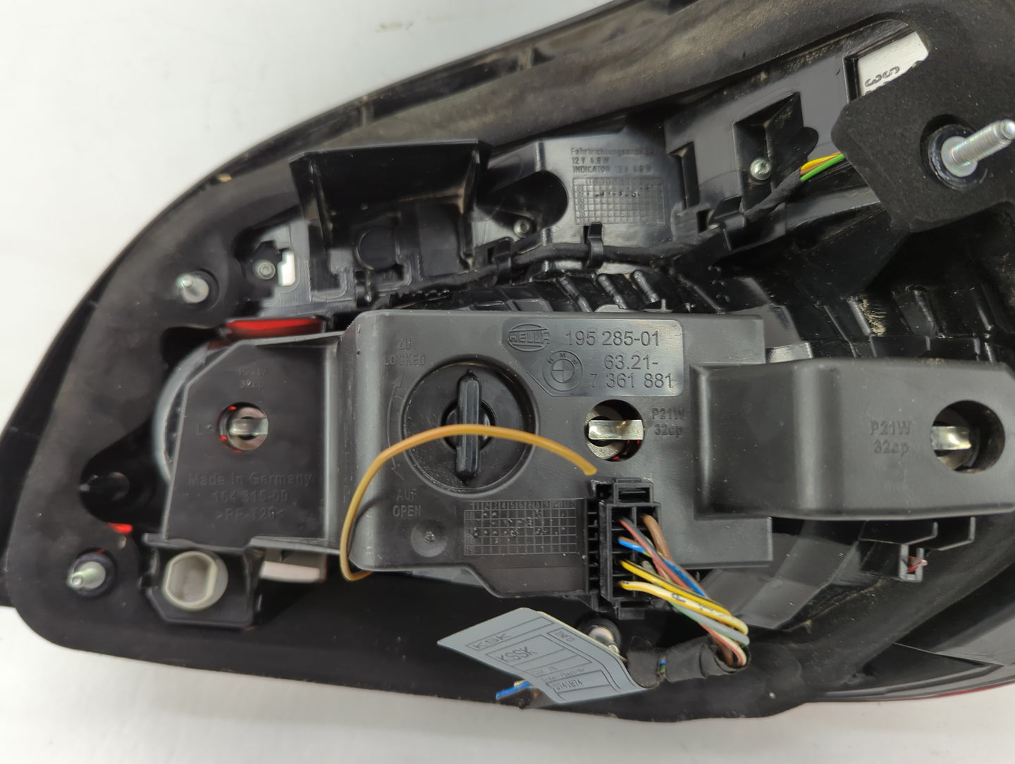 2008-2010 Bmw 535i Tail Light Assembly Driver Left OEM P/N:195 285-01 Fits Fits 2008 2009 2010 OEM Used Auto Parts - Oemused