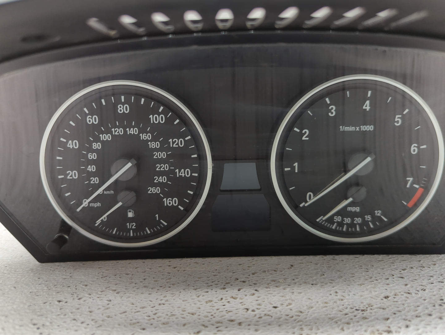 2008-2010 Bmw 535i Instrument Cluster Speedometer Gauges P/N:62.10-9 177 259 110.080.213/936, 213/936 Fits Fits 2008 2009 20
