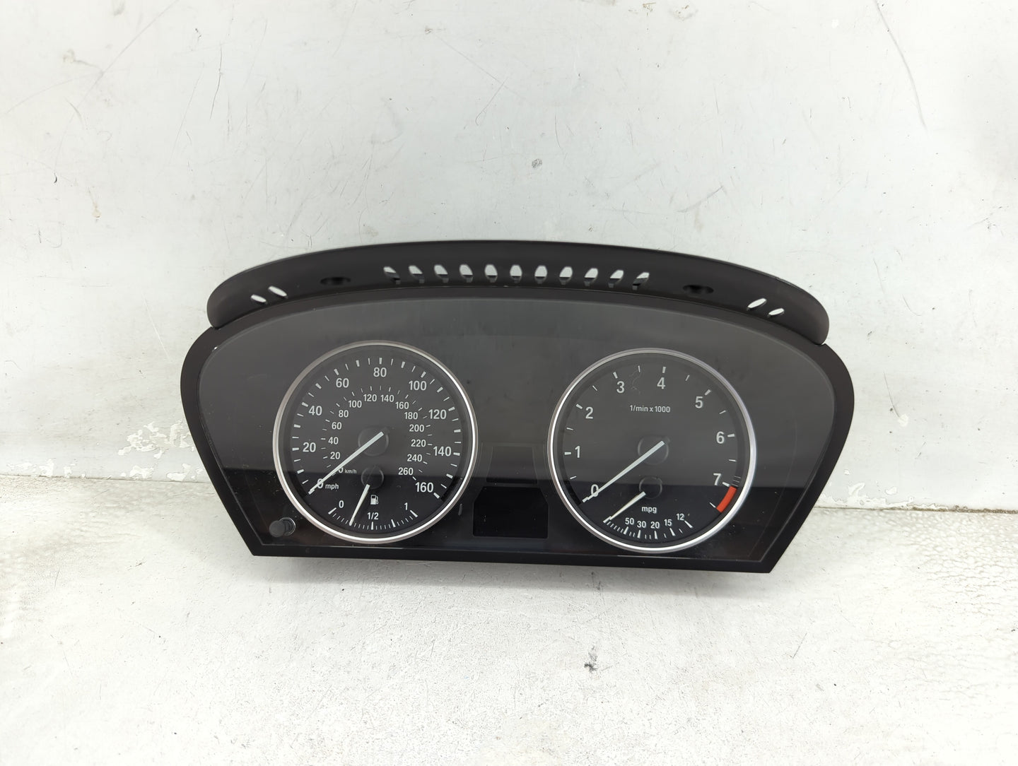 2008-2010 Bmw 535i Instrument Cluster Speedometer Gauges Miles: Fits Fits 2008 2009 2010 OEM Used Auto Parts - Oemusedautopa