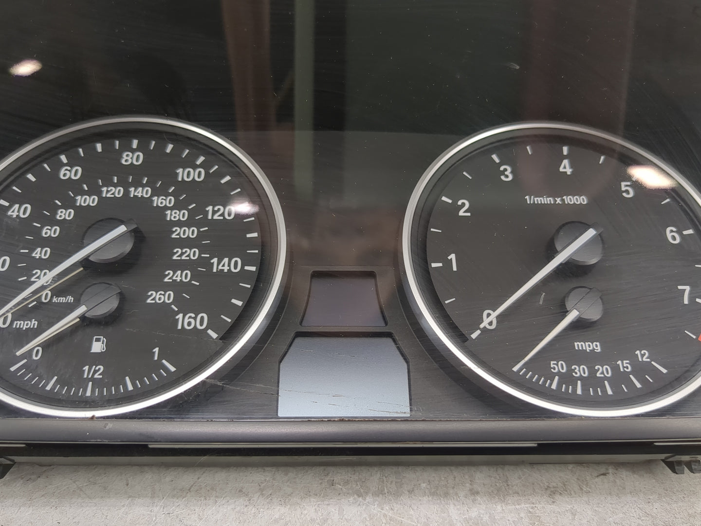 2008-2010 Bmw 535i Instrument Cluster Speedometer Gauges Miles: Fits Fits 2008 2009 2010 OEM Used Auto Parts - Oemusedautopa