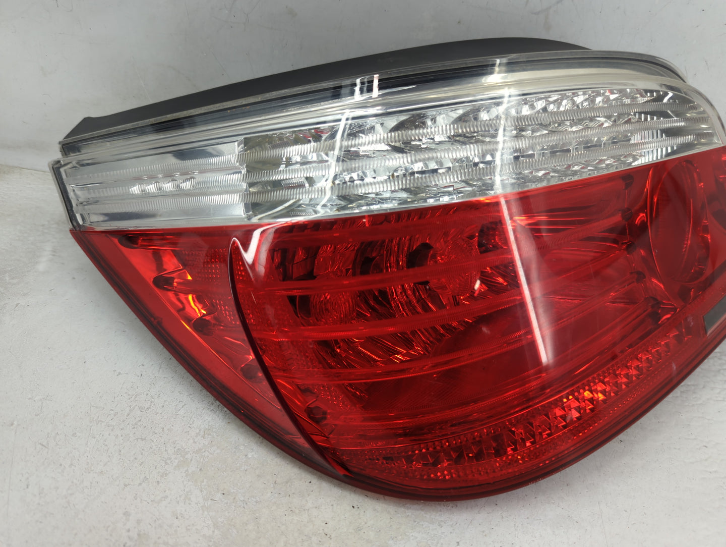 2008-2010 Bmw 535i Tail Light Assembly Driver Left OEM Fits Fits 2008 2009 2010 OEM Used Auto Parts - Oemusedautoparts1.com
