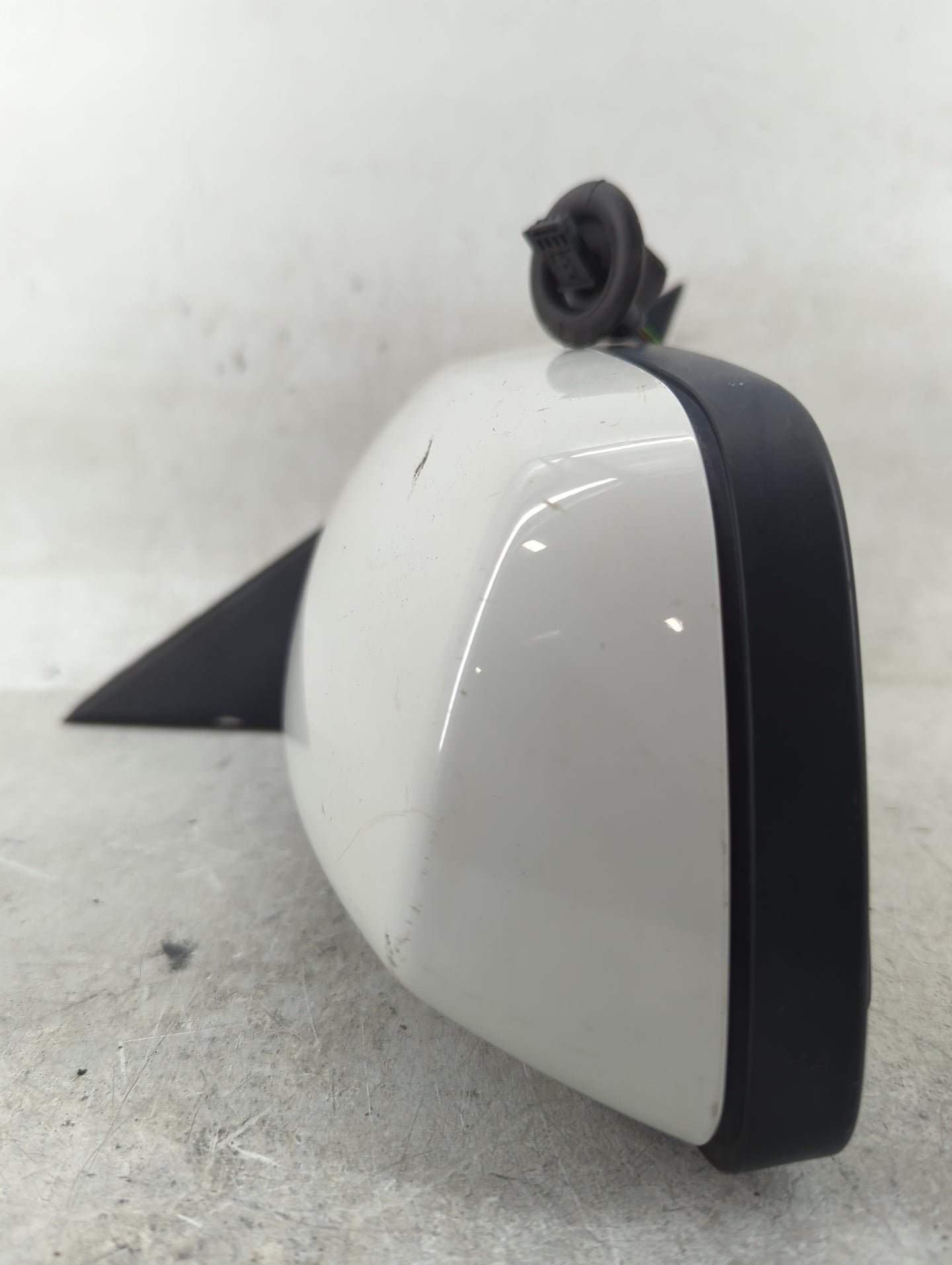 2008-2010 Bmw 535i Driver Side View Mirror - Left Door Mirror OEM Used - Oemusedautoparts1.com