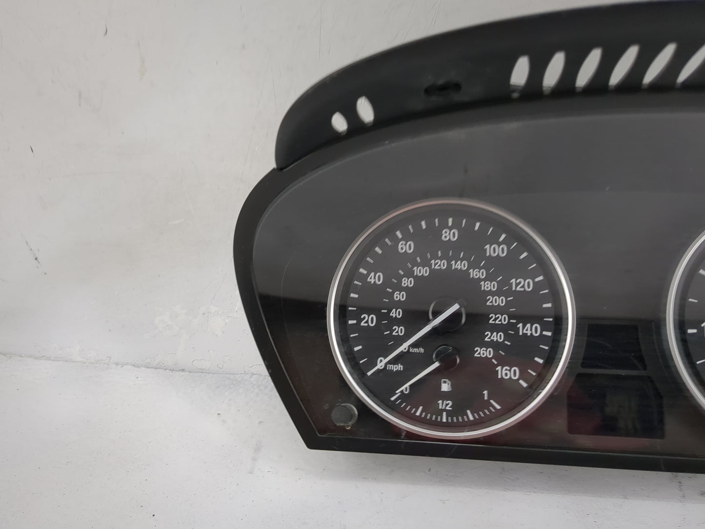 2008-2010 Bmw 535i Instrument Cluster Speedometer Gauges P/N:62.11-9153753 110.080.213/837 Miles: Fits Fits 2008 2009 2010 O