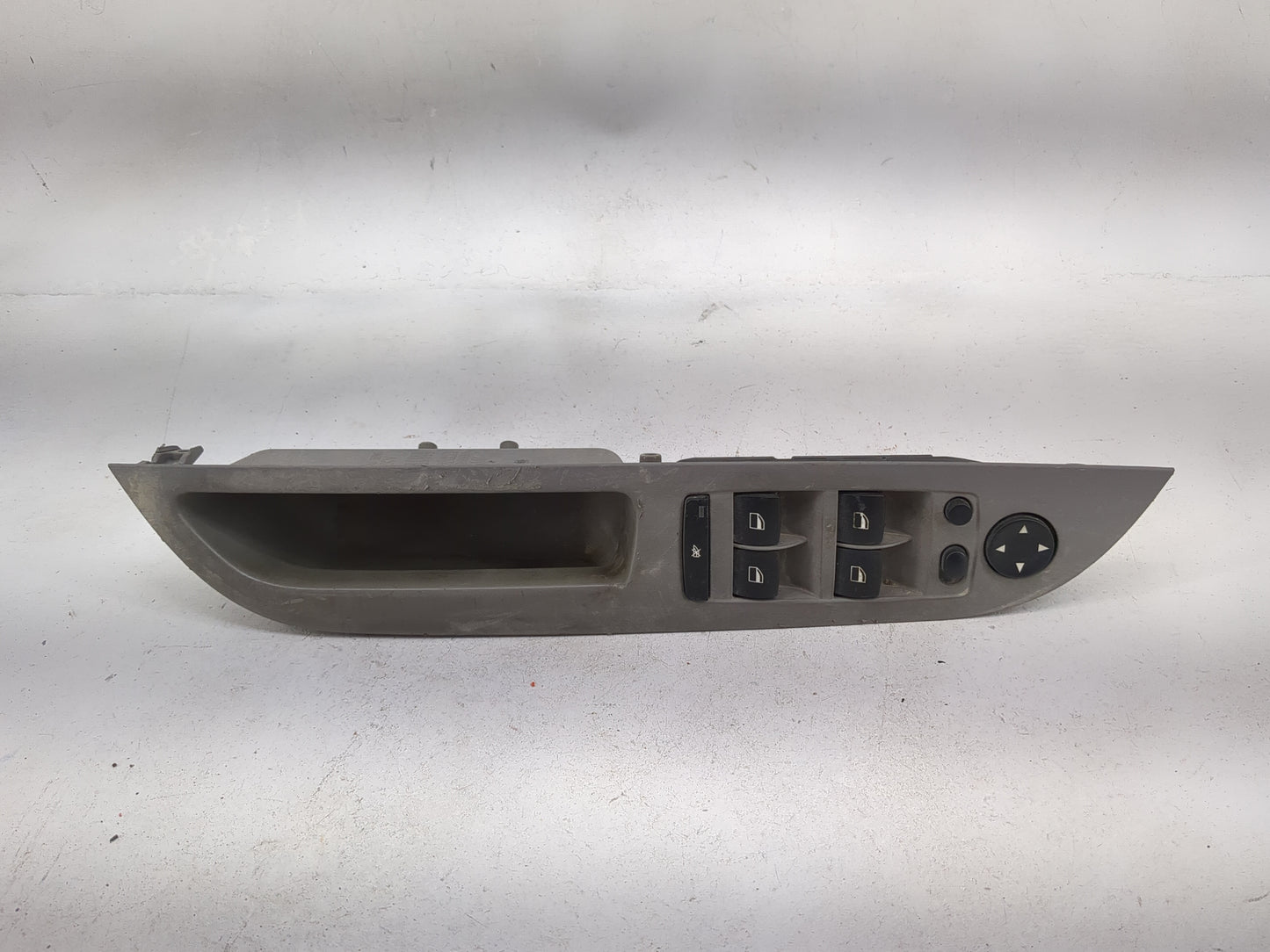 2008-2010 Bmw 535i Master Power Window Switch Replacement Driver Side Left P/N:9122111-01 07W10E-05 Fits OEM Used Auto Parts