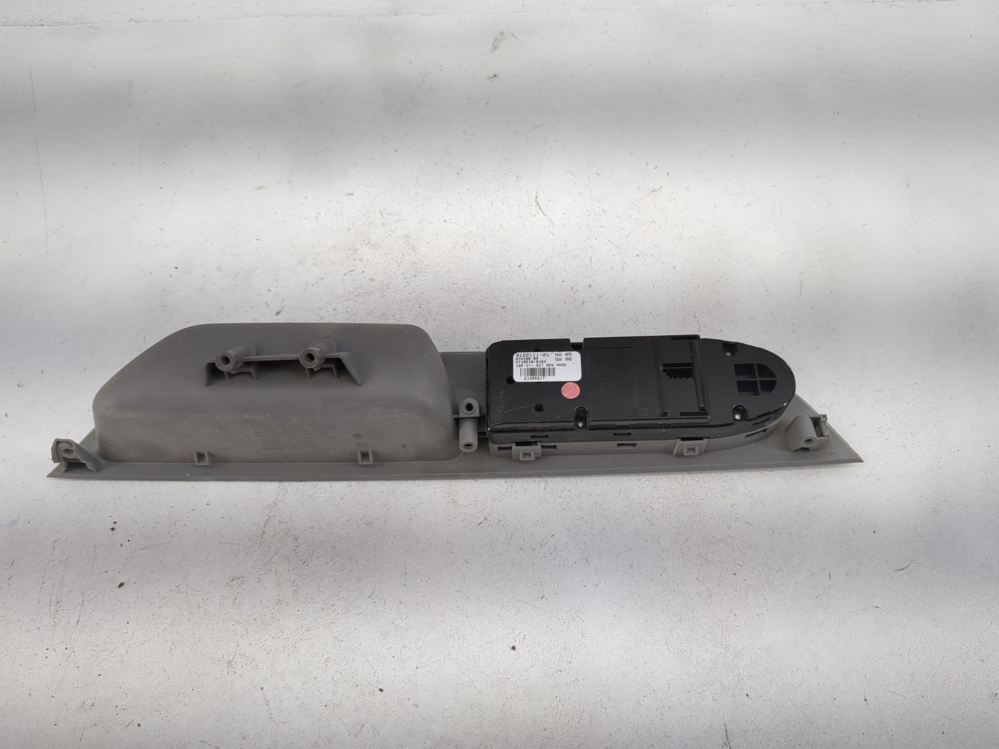 2008-2010 Bmw 535i Master Power Window Switch Replacement Driver Side Left P/N:9122111-01 07W10E-05 Fits OEM Used Auto Parts