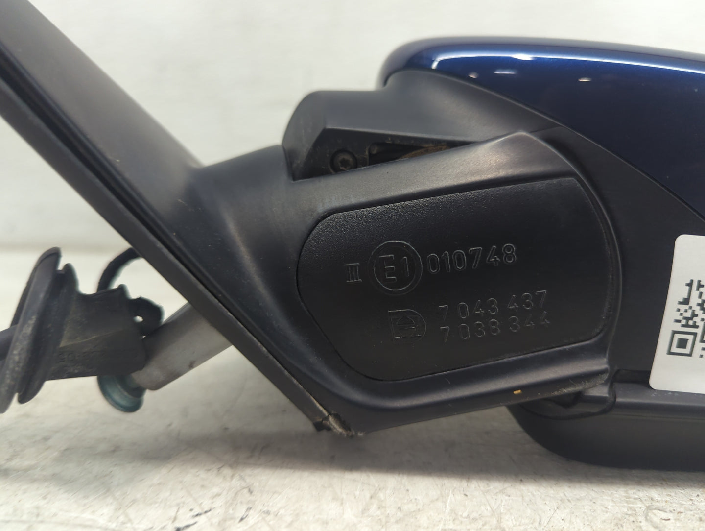 2008-2010 Bmw 535i Driver Side View Mirror - Left Door Mirror OEM Used - Oemusedautoparts1.com