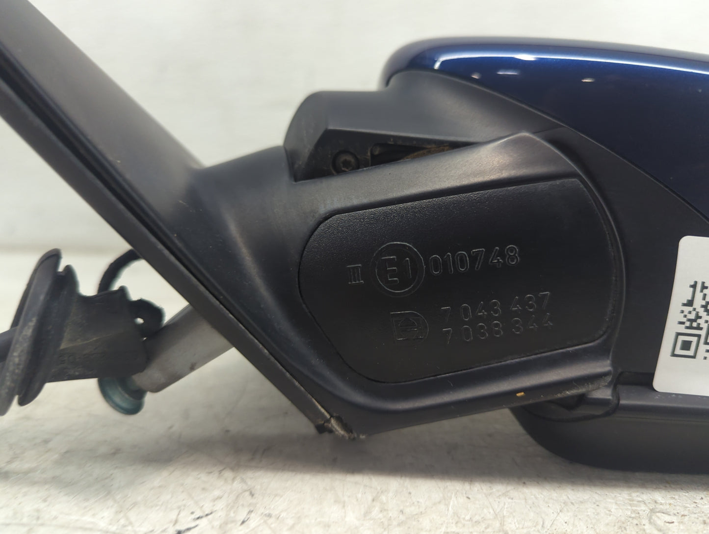 2008-2010 Bmw 535i Driver Side View Mirror - Left Door Mirror OEM Used - Oemusedautoparts1.com