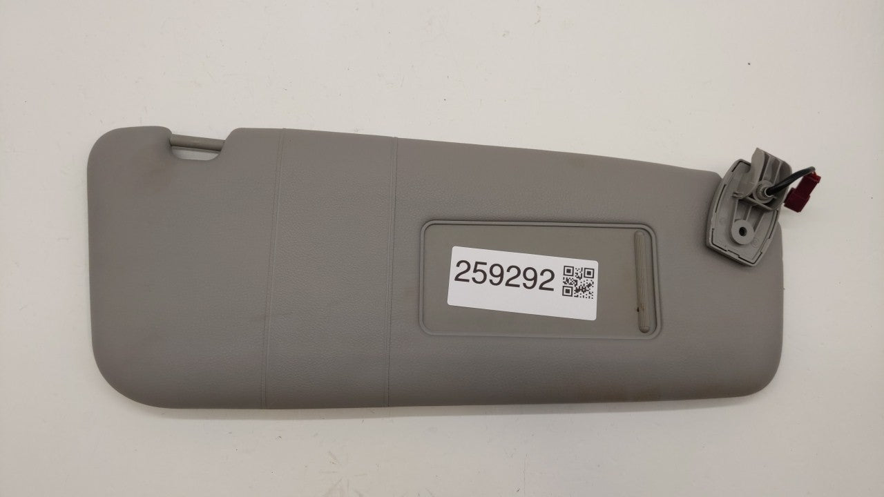 2008-2009 Bmw 535i Sun Visor Shade Replacement Passenger Right Mirror Fits Fits 2004 2005 2006 2007 2008 2009 2010 OEM Used 