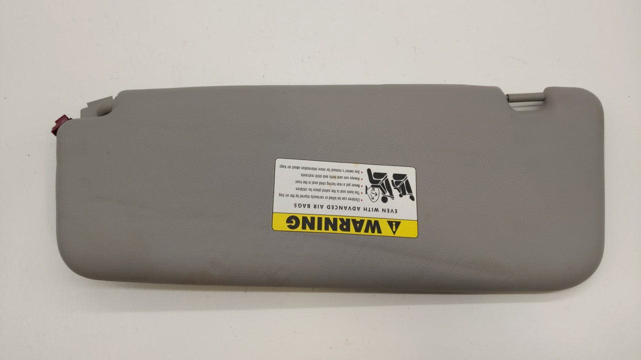 2008-2009 Bmw 535i Sun Visor Shade Replacement Passenger Right Mirror Fits Fits 2004 2005 2006 2007 2008 2009 2010 OEM Used 