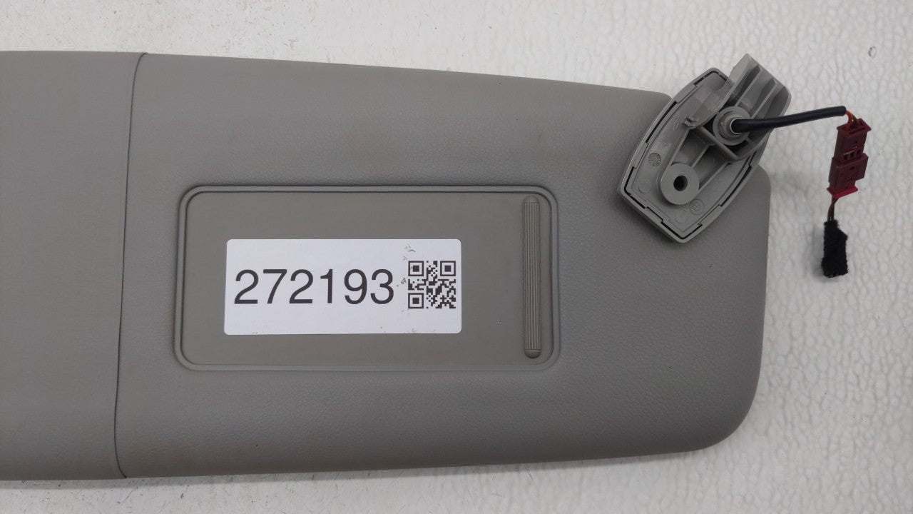 2008-2009 Bmw 535i Sun Visor Shade Replacement Passenger Right Mirror Fits Fits 2004 2005 2006 2007 2008 2009 2010 OEM Used 