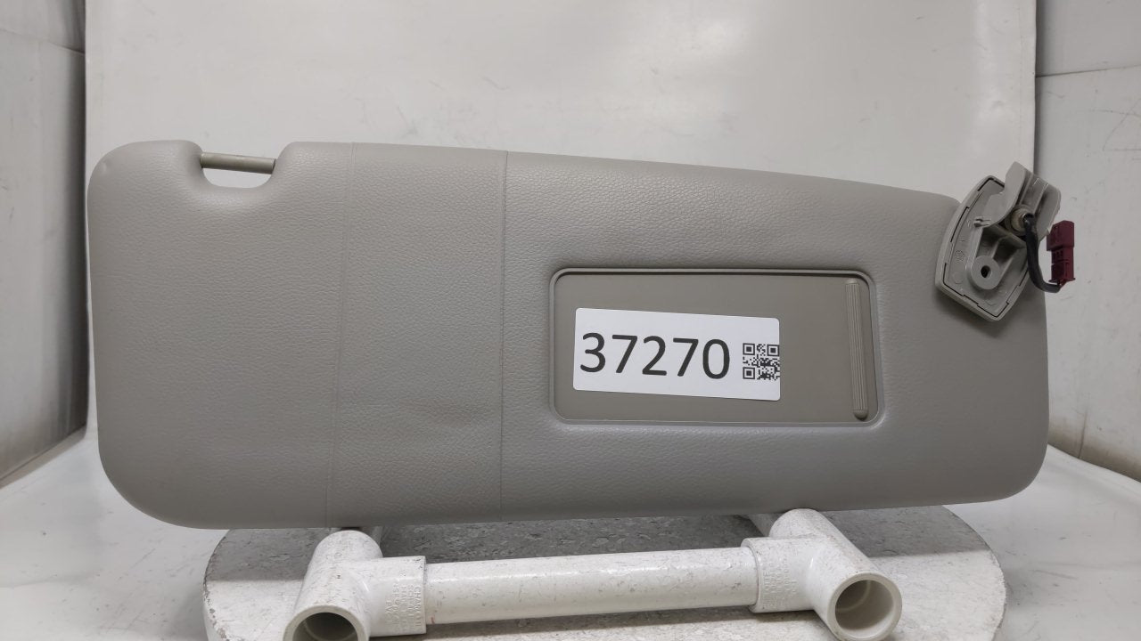 2008 Bmw 535i Sun Visor Shade Replacement Passenger Right Mirror Fits OEM Used Auto Parts - Oemusedautoparts1.com