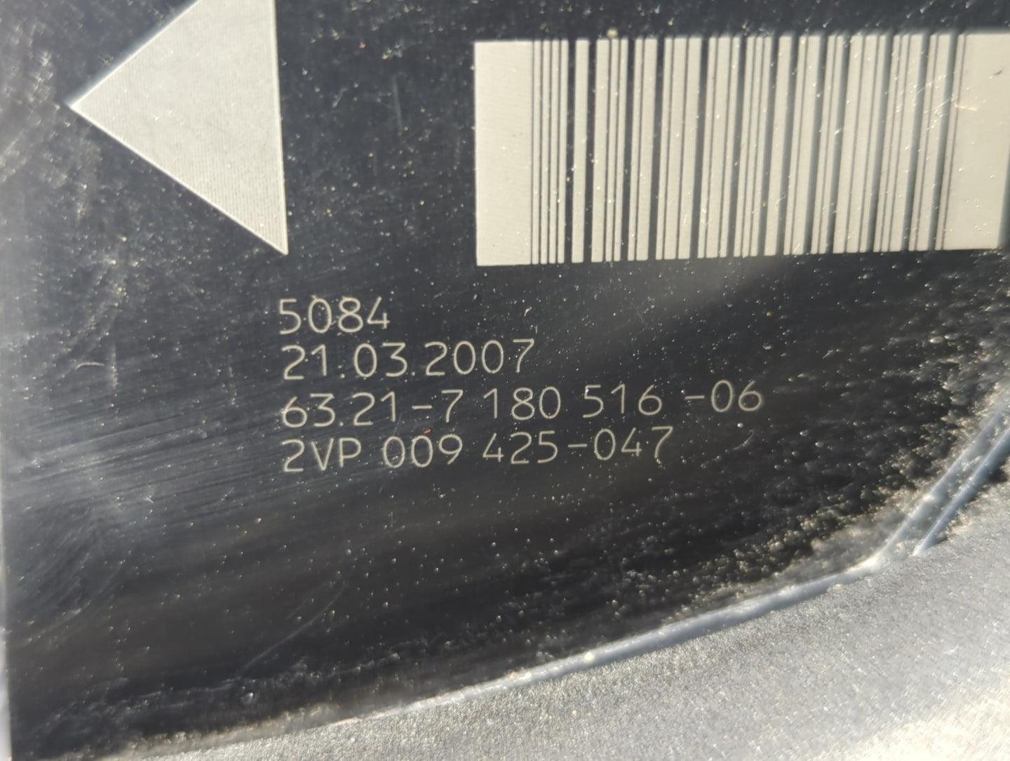 Bmw 535i Passenger Right Oem Head Light Headlight Lamp - Oemusedautoparts1.com