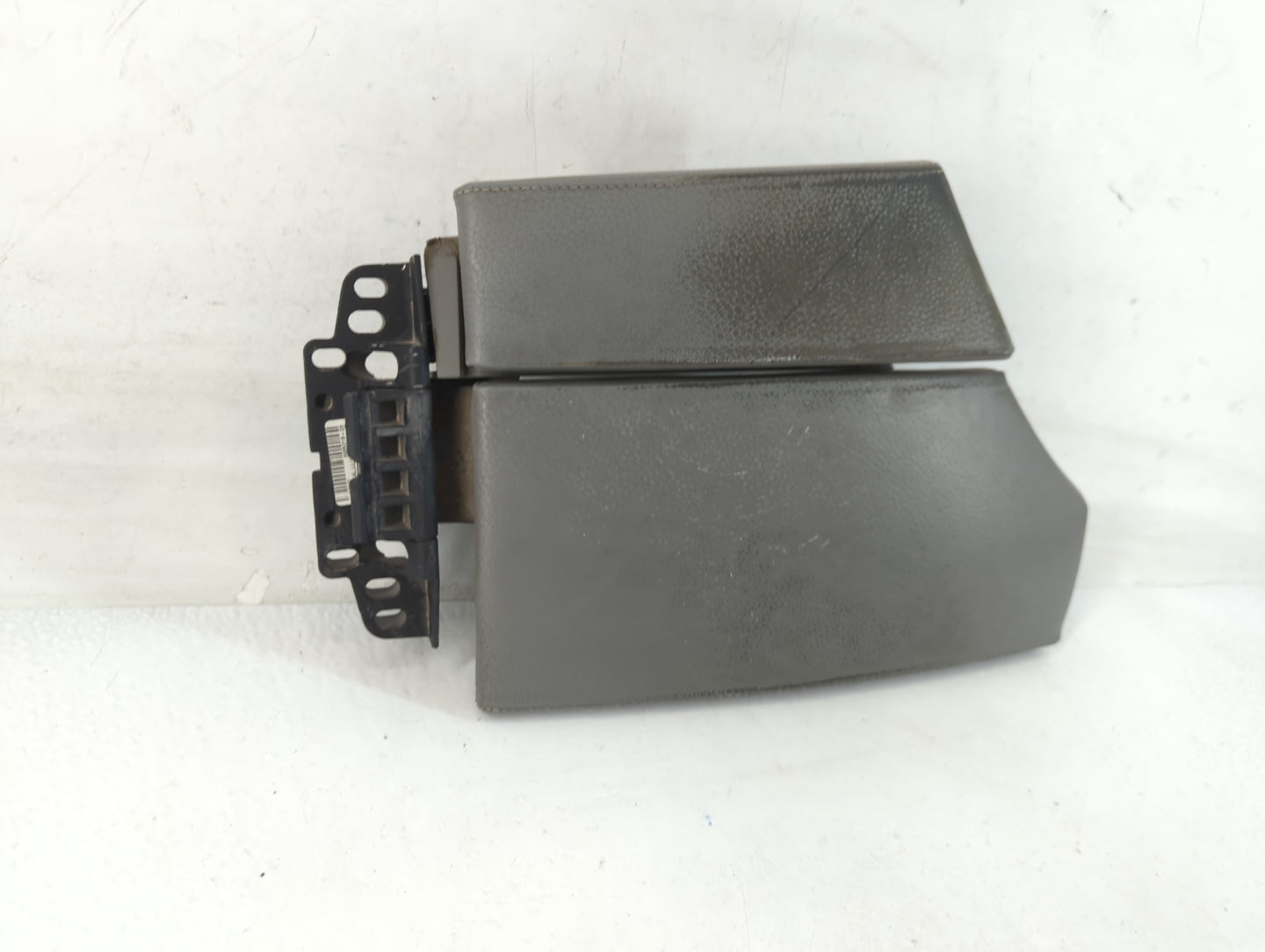 2008 Bmw 535i Center Console Armrest Cover Lid Fits OEM Used Auto Parts - Oemusedautoparts1.com