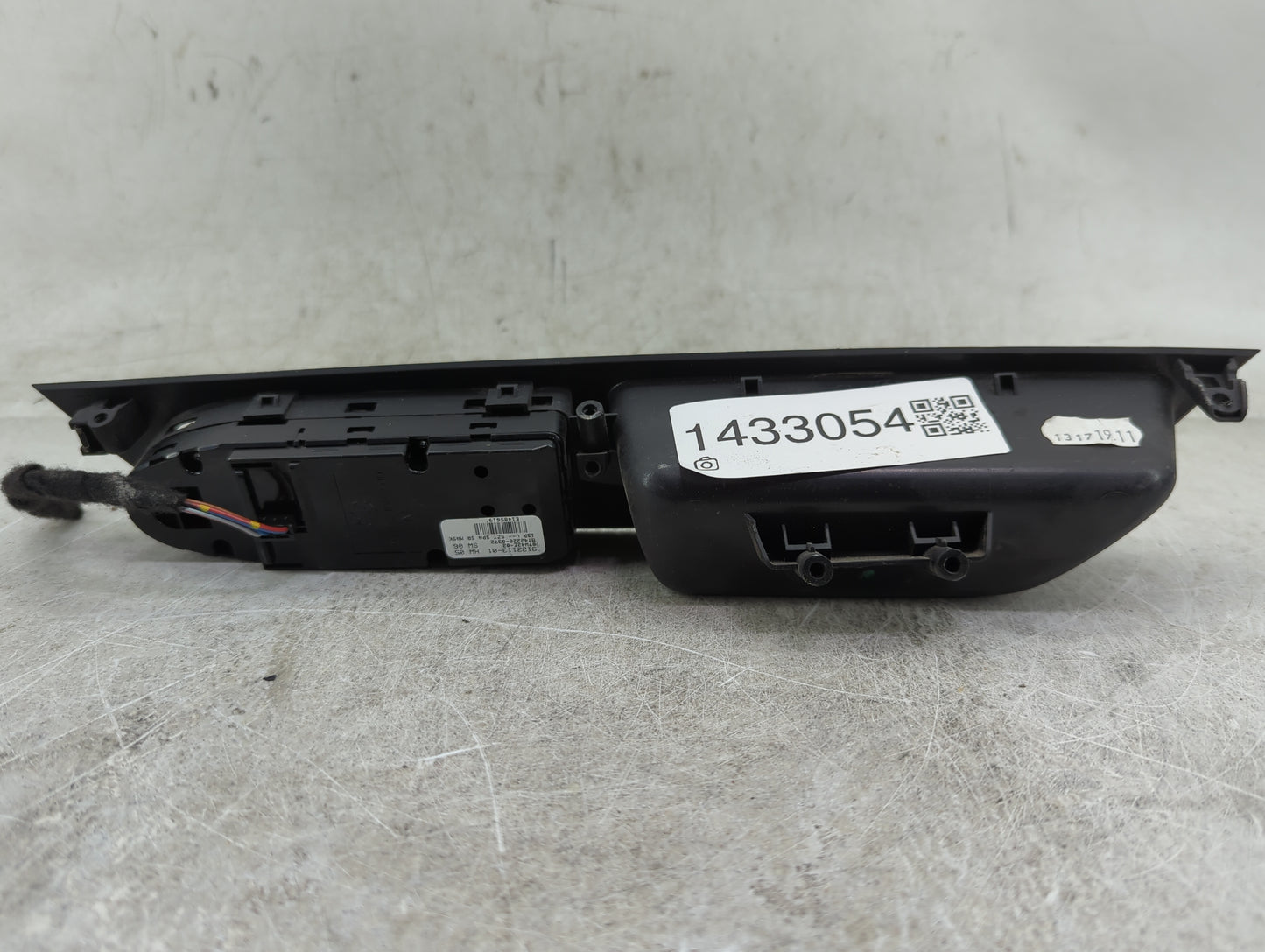2006-2010 Bmw 550i Master Power Window Switch Replacement Driver Side Left P/N:9122113-01 Fits Fits 2006 2007 2008 2009 2010
