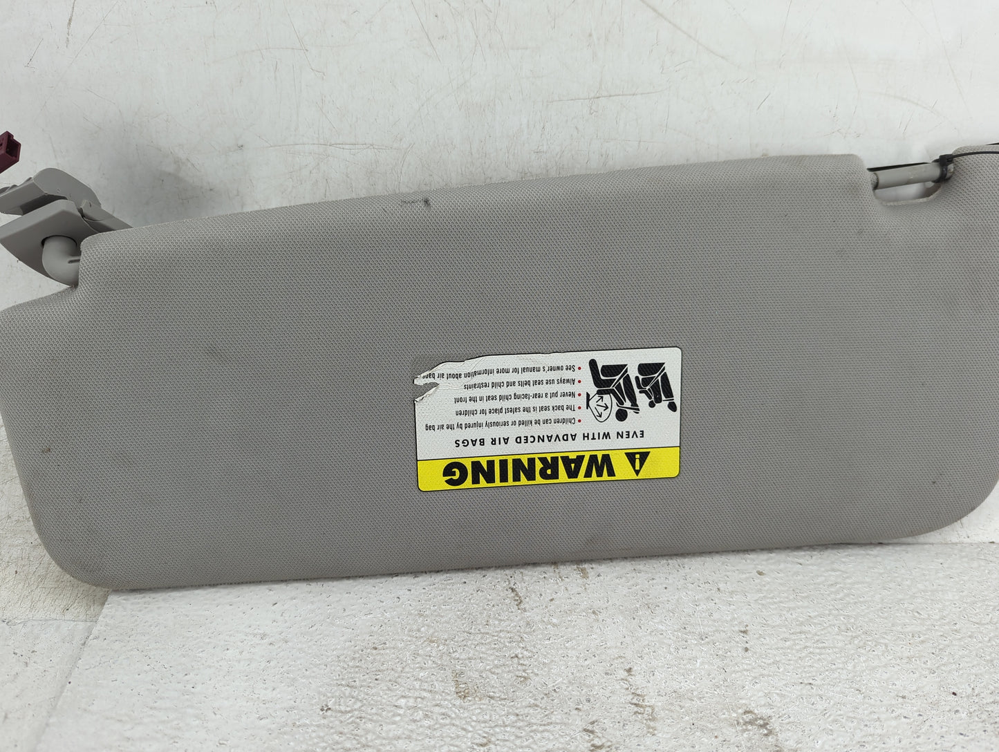 2006-2009 Bmw 550i Sun Visor Shade Replacement Passenger Right Mirror Fits Fits 2004 2005 2006 2007 2008 2009 2010 OEM Used 
