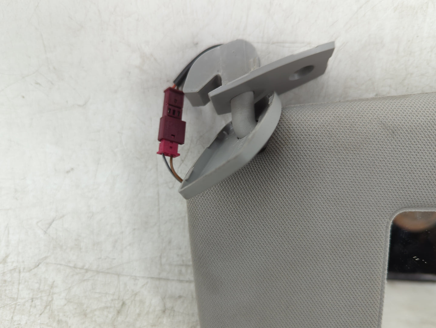 2006-2009 Bmw 550i Sun Visor Shade Replacement Driver Left Mirror Fits Fits 2004 2005 2006 2007 2008 2009 2010 OEM Used Auto