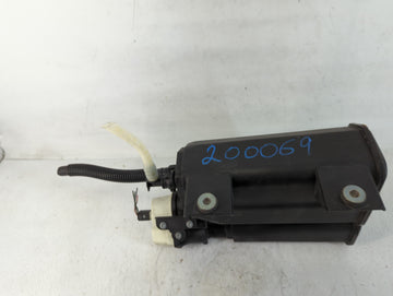 2008 Bmw 550i Fuel Vapor Charcoal Canister