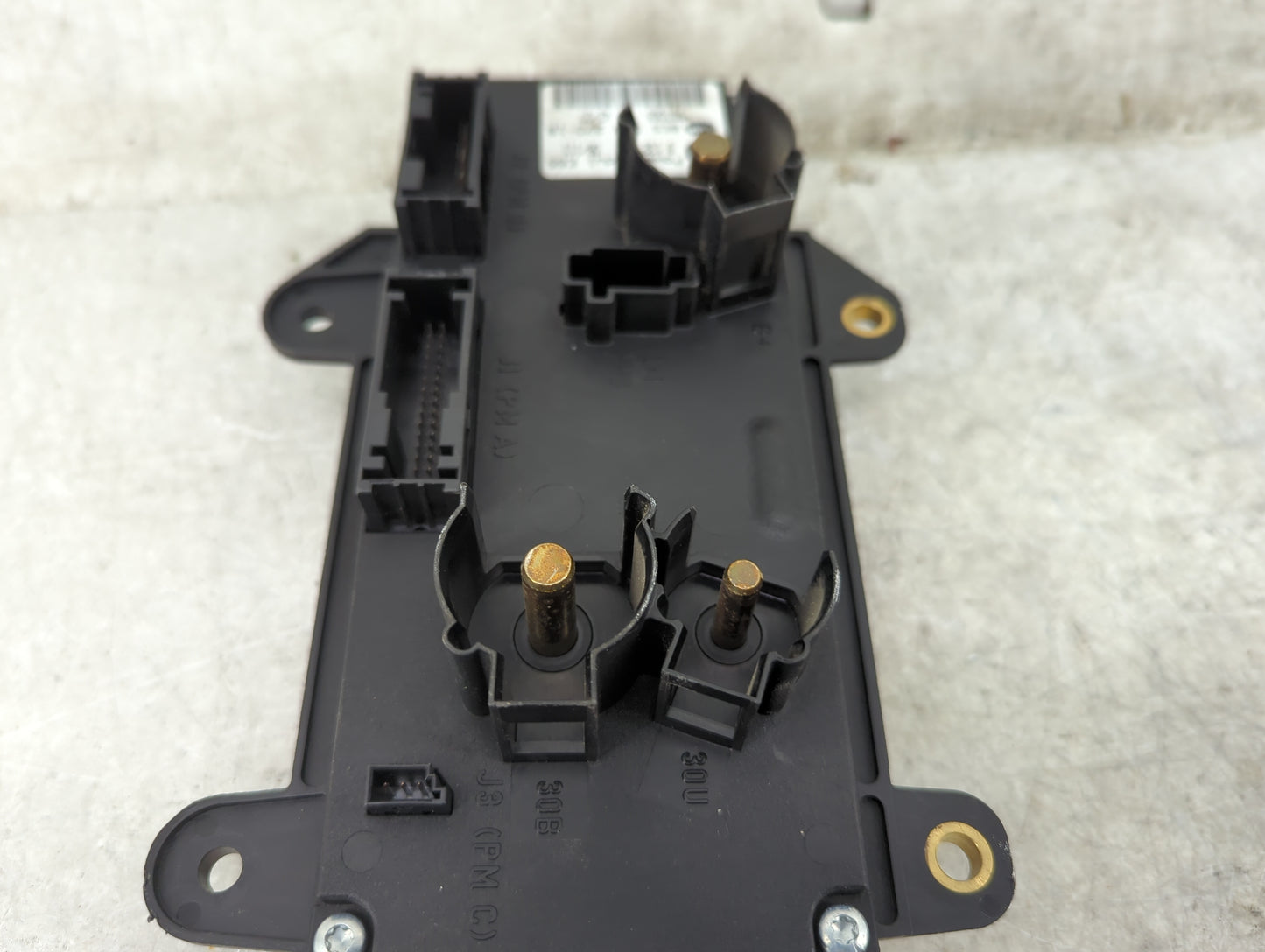 Bmw 750 Power Supply Control Module 9132581|8es008270-18|737069 - Oemusedautoparts1.com