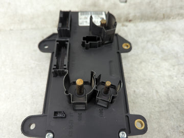 Bmw 750 Power Supply Control Module 9132581|8es008270-18|737069