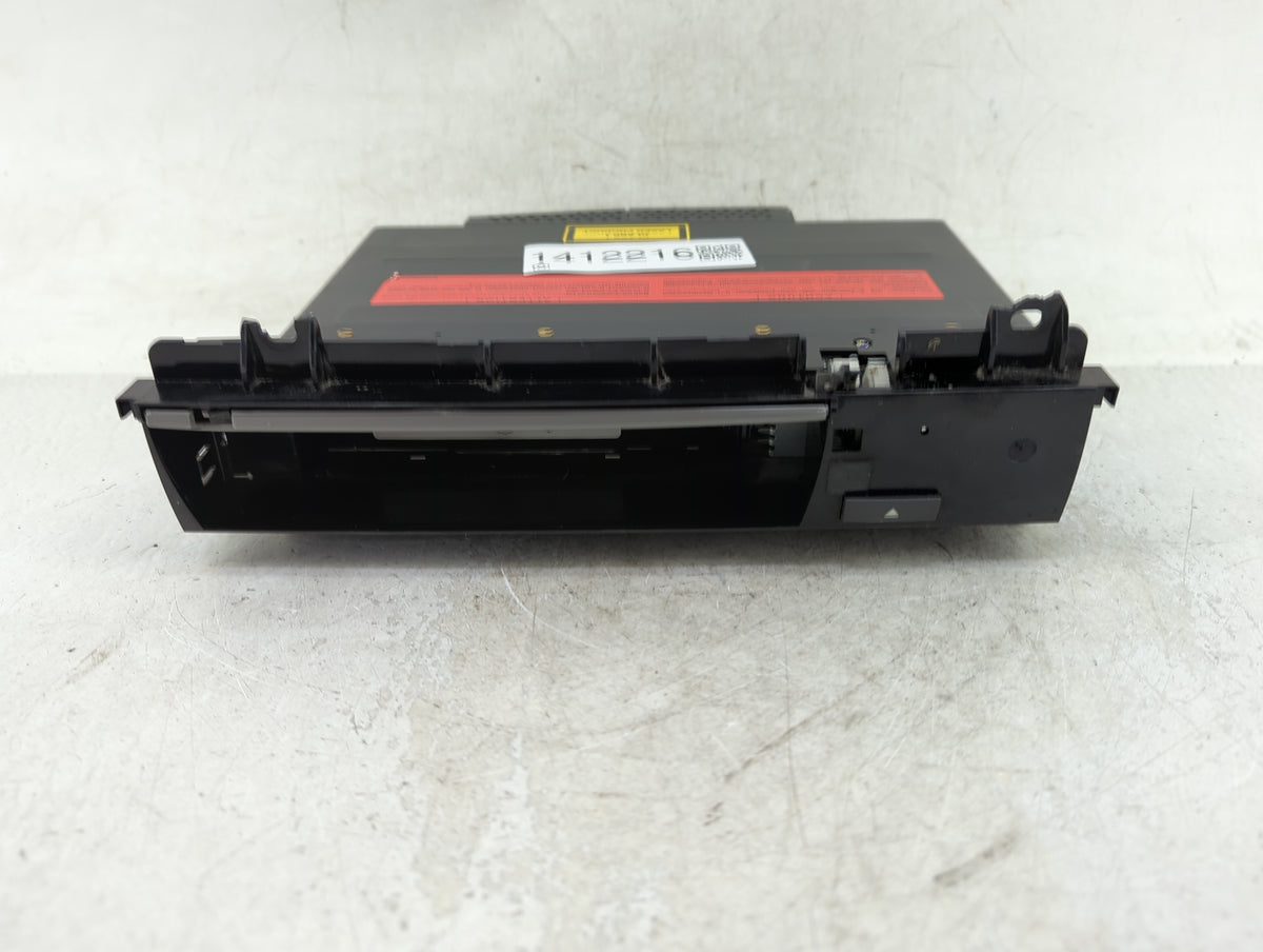 2007-2008 Bmw 750i Radio AM FM Cd Player Receiver Replacement Fits Fits 2007 2008 OEM Used Auto Parts - Oemusedautoparts1.co