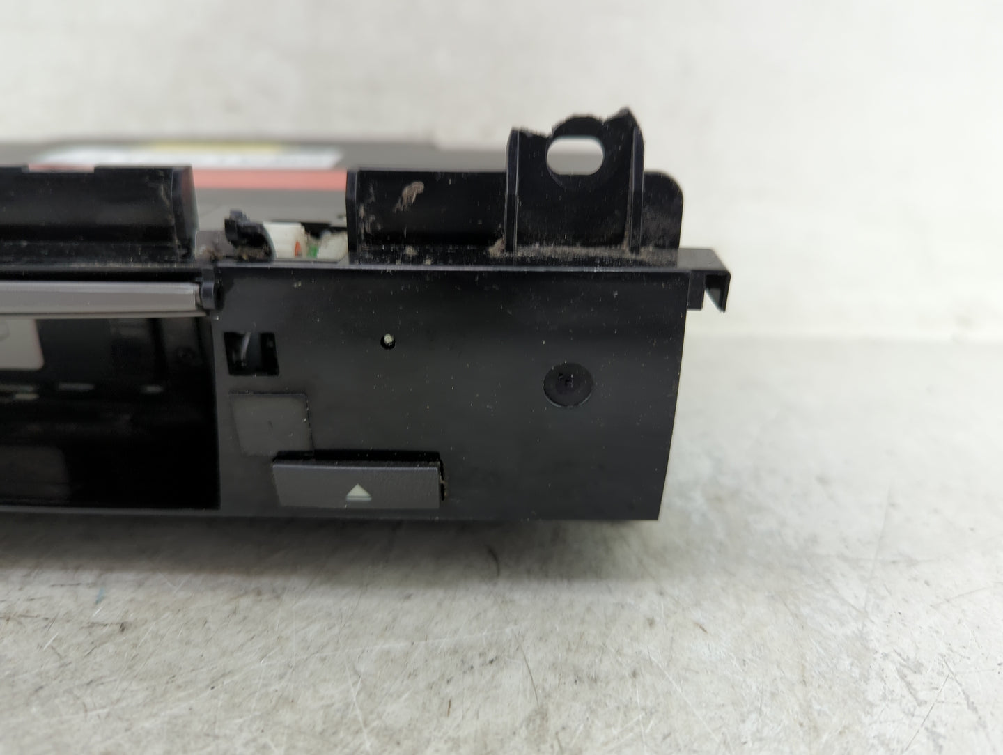 2007-2008 Bmw 750i Radio AM FM Cd Player Receiver Replacement Fits Fits 2007 2008 OEM Used Auto Parts - Oemusedautoparts1.co
