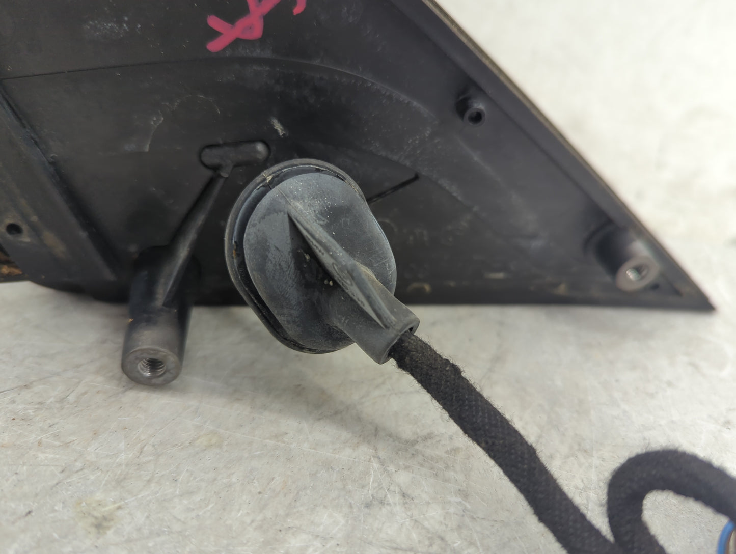 2007-2008 Bmw 750i Driver Side View Mirror - Left Door Mirror OEM Used - Oemusedautoparts1.com