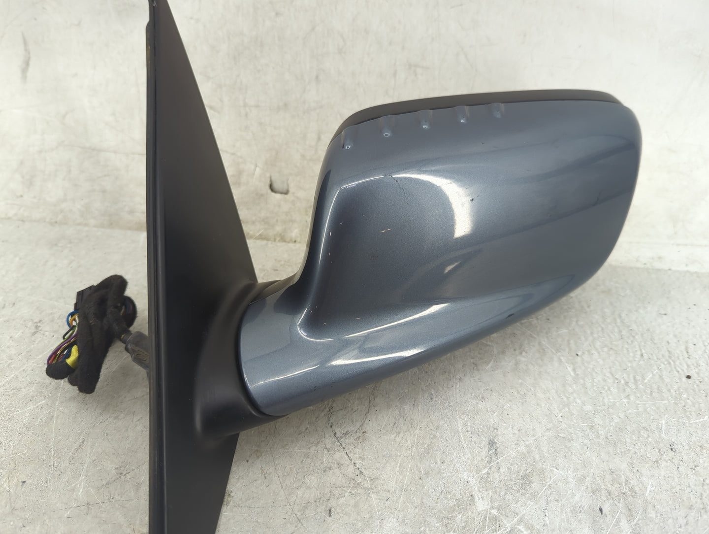 2007-2008 Bmw 750i Driver Side View Mirror - Left Door Mirror OEM Used - Oemusedautoparts1.com