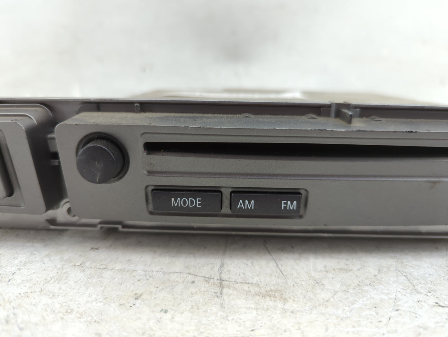 2006-2008 Bmw 750i Radio AM FM Cd Player Receiver Replacement P/N:5333 9730 6 952 346, 6 952 345 Fits Fits 2006 2007 2008 OE