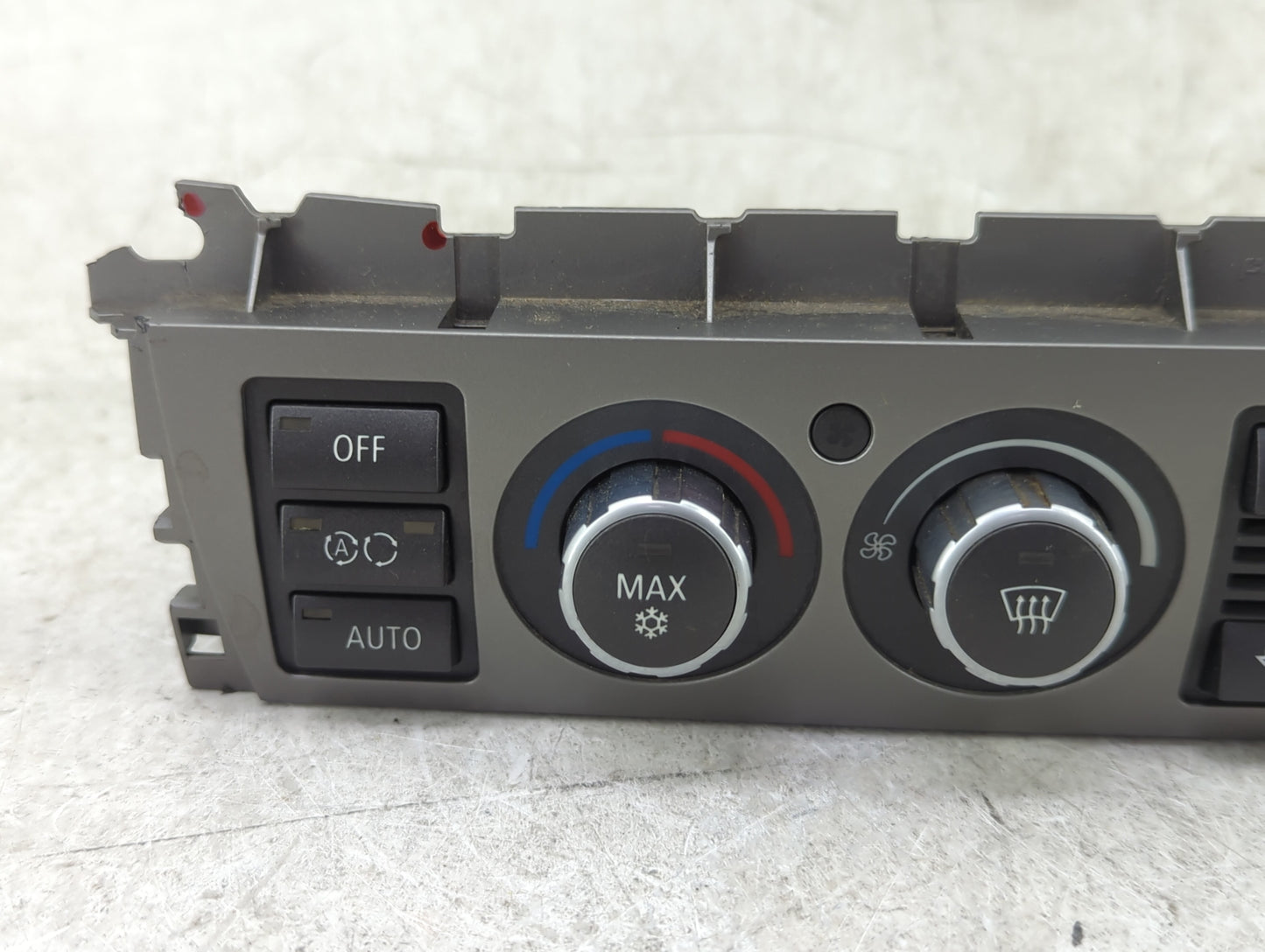 2006-2008 Bmw 750i Climate Control Module Temperature AC/Heater Replacement P/N:6981405-01 Fits Fits 2006 2007 2008 OEM Used