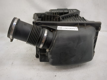 2007-2008 Bmw 750i Air Cleaner Intake-duct Hose Tube - Oemusedautoparts1.com