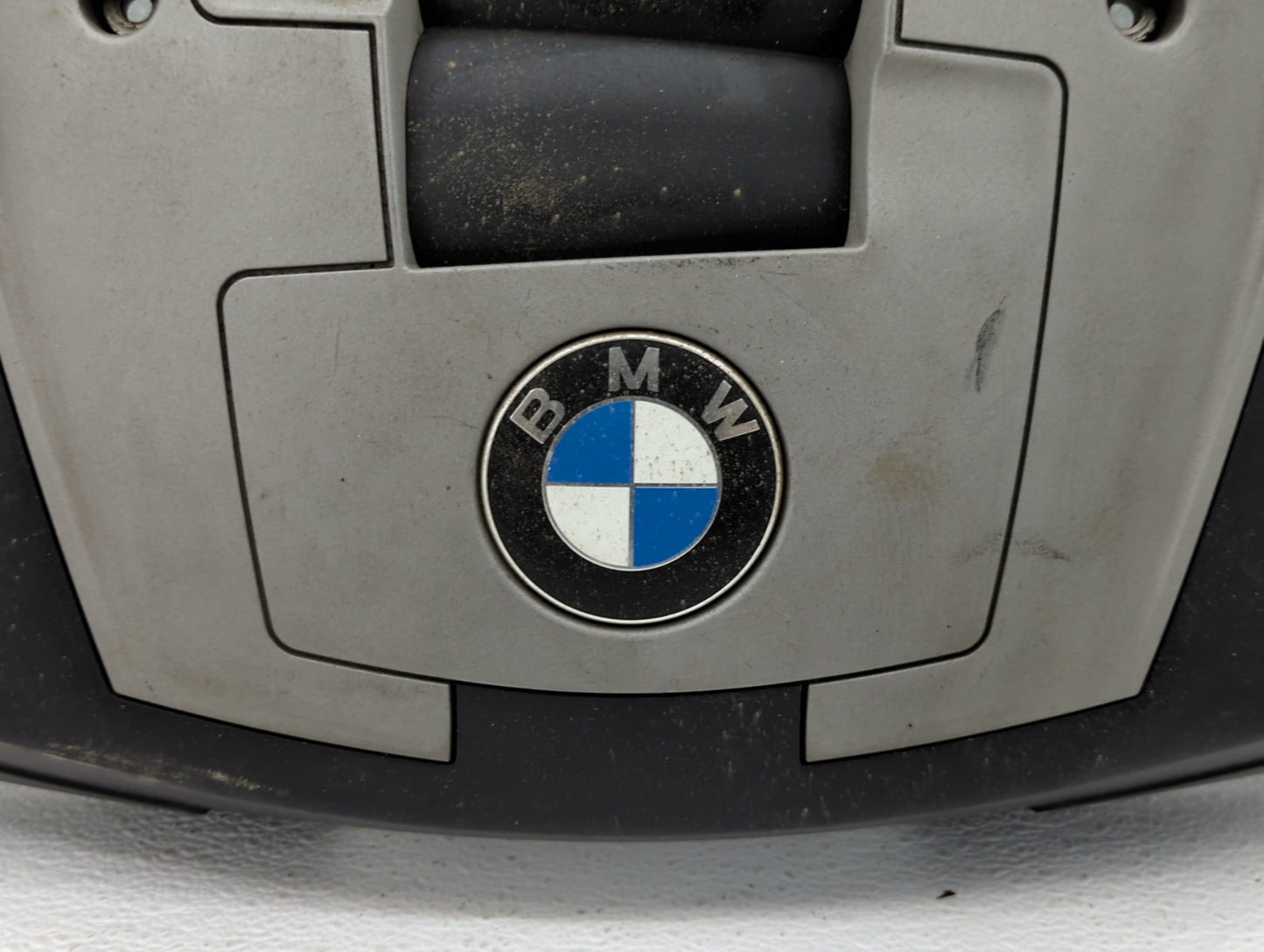 2008 Bmw 750i Engine Cover - Oemusedautoparts1.com