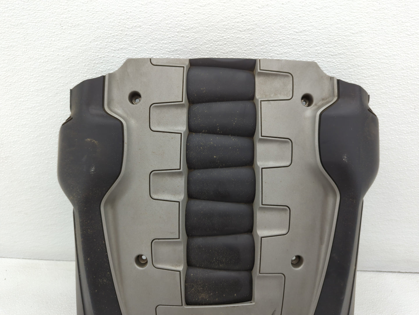 2008 Bmw 750i Engine Cover - Oemusedautoparts1.com