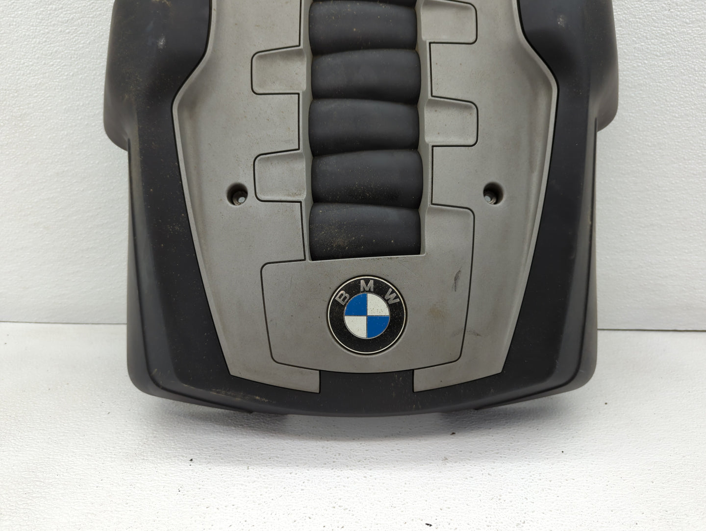 2008 Bmw 750i Engine Cover - Oemusedautoparts1.com