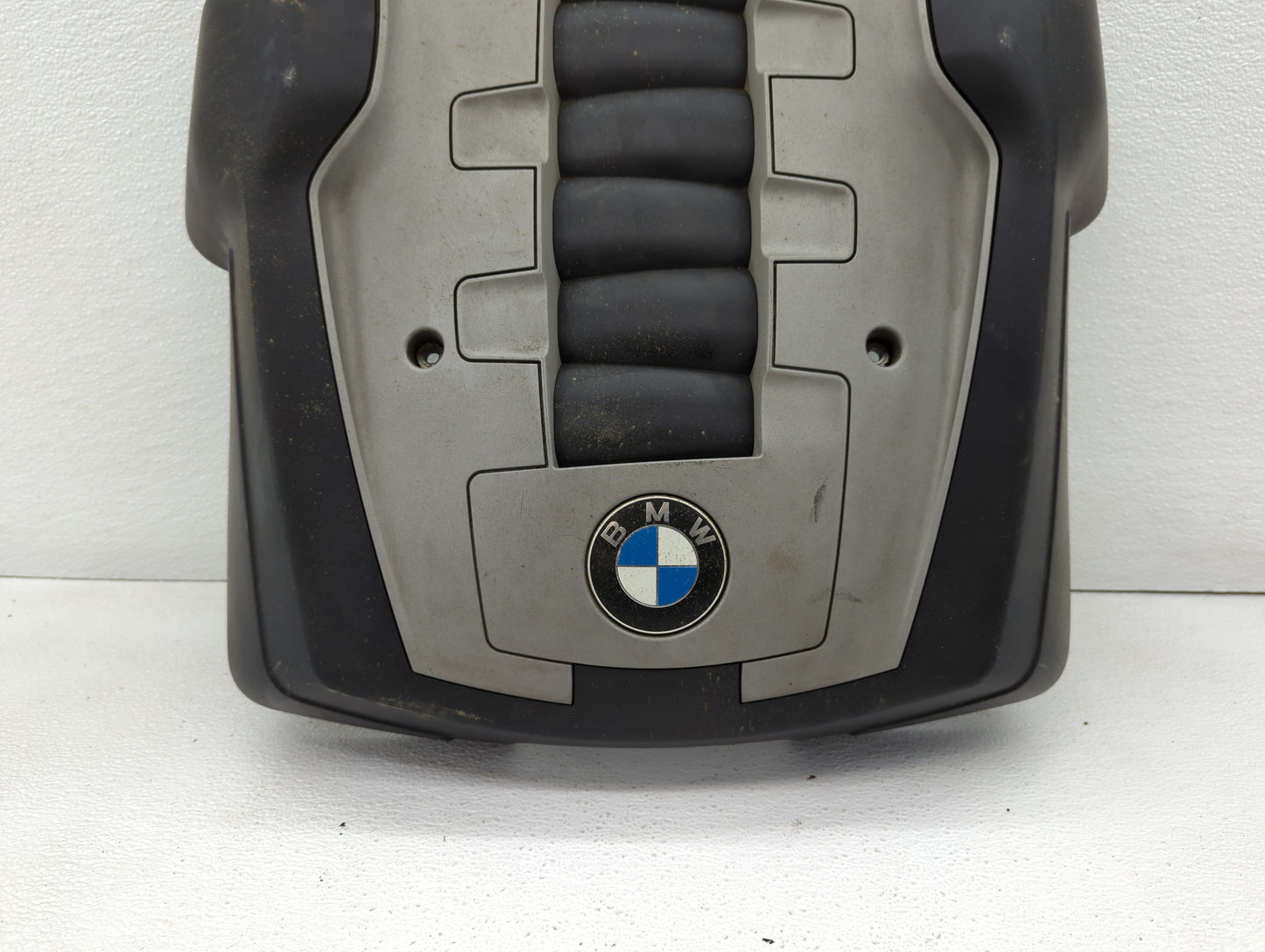 2008 Bmw 750i Engine Cover - Oemusedautoparts1.com