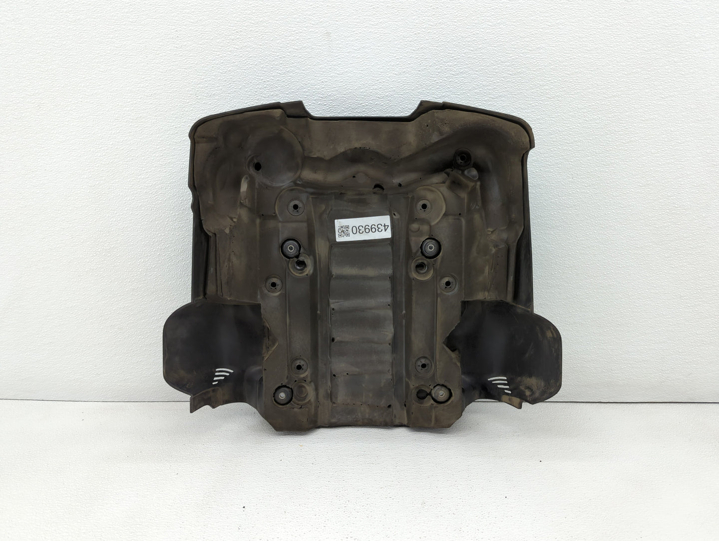 2008 Bmw 750i Engine Cover - Oemusedautoparts1.com