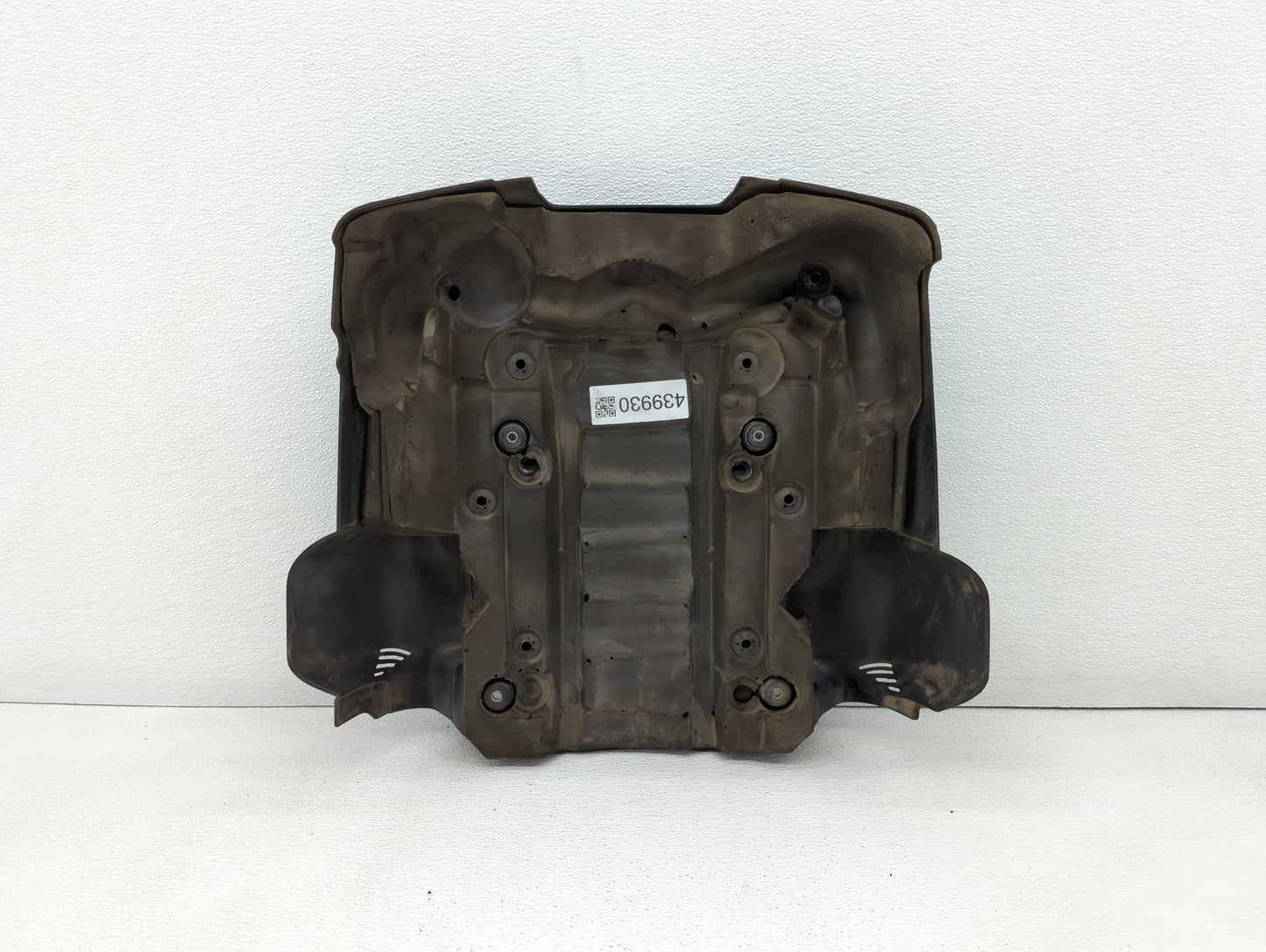 2008 Bmw 750i Engine Cover - Oemusedautoparts1.com