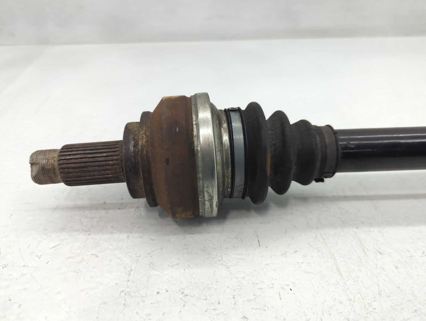 2006-2008 Bmw 750i Axle Shaft Front Passenger Cv C/v - Oemusedautoparts1.com