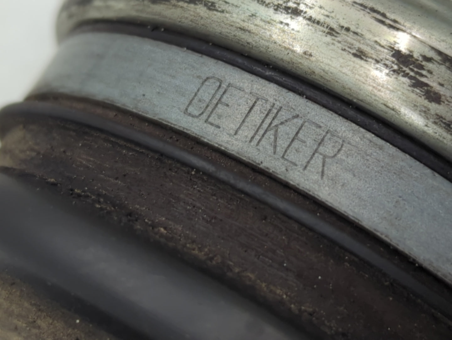 2006-2008 Bmw 750i Axle Shaft Front Passenger Cv C/v - Oemusedautoparts1.com