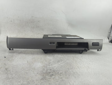 Bmw 750li Radio Cd Changer 65.12-9133082-01|8364931 - Oemusedautoparts1.com