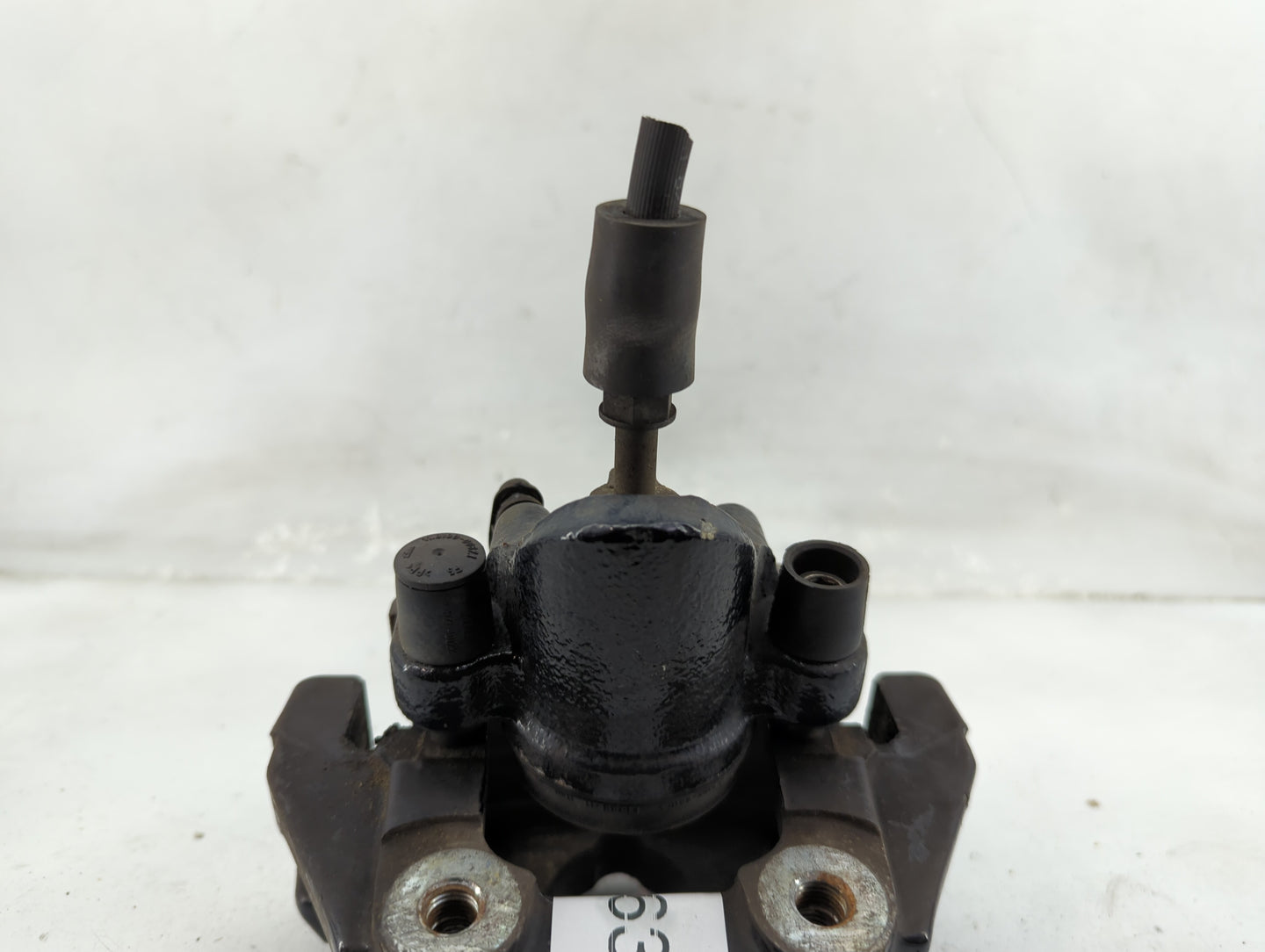 2004-2006 Bmw 760i Front Driver Left Brake Caliper - Oemusedautoparts1.com