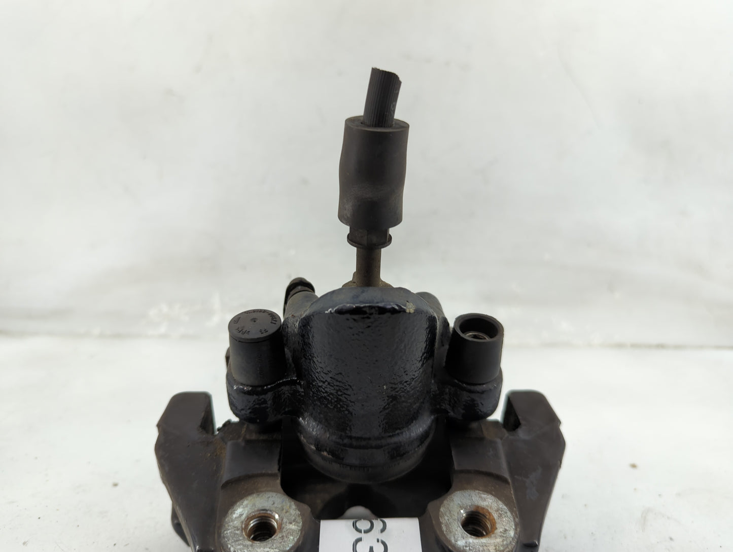 2004-2006 Bmw 760i Front Driver Left Brake Caliper - Oemusedautoparts1.com