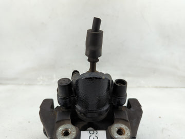 2004-2006 Bmw 760i Front Driver Left Brake Caliper