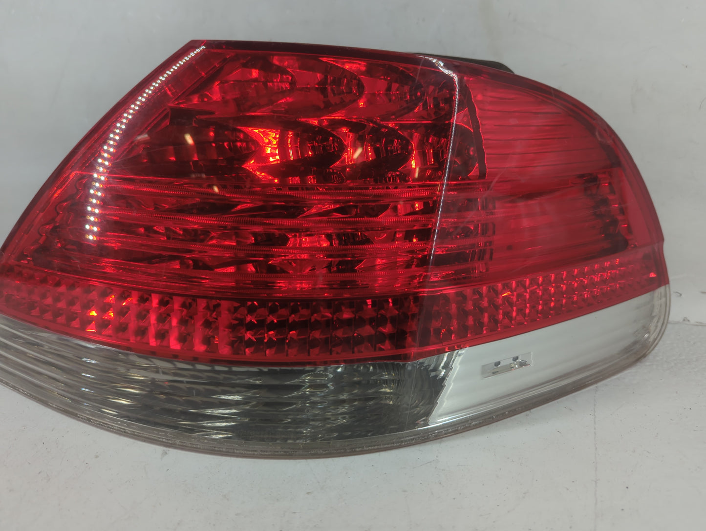 2008 Bmw 7 Series Tail Light Assembly Driver Left OEM P/N:325014 B17 4417 6938516-10 Fits Fits 2006 2007 OEM Used Auto Parts