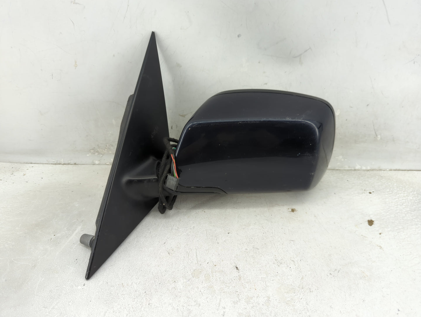 2007-2009 Bmw X3 Driver Side View Mirror - Left Door Mirror OEM Used - Oemusedautoparts1.com