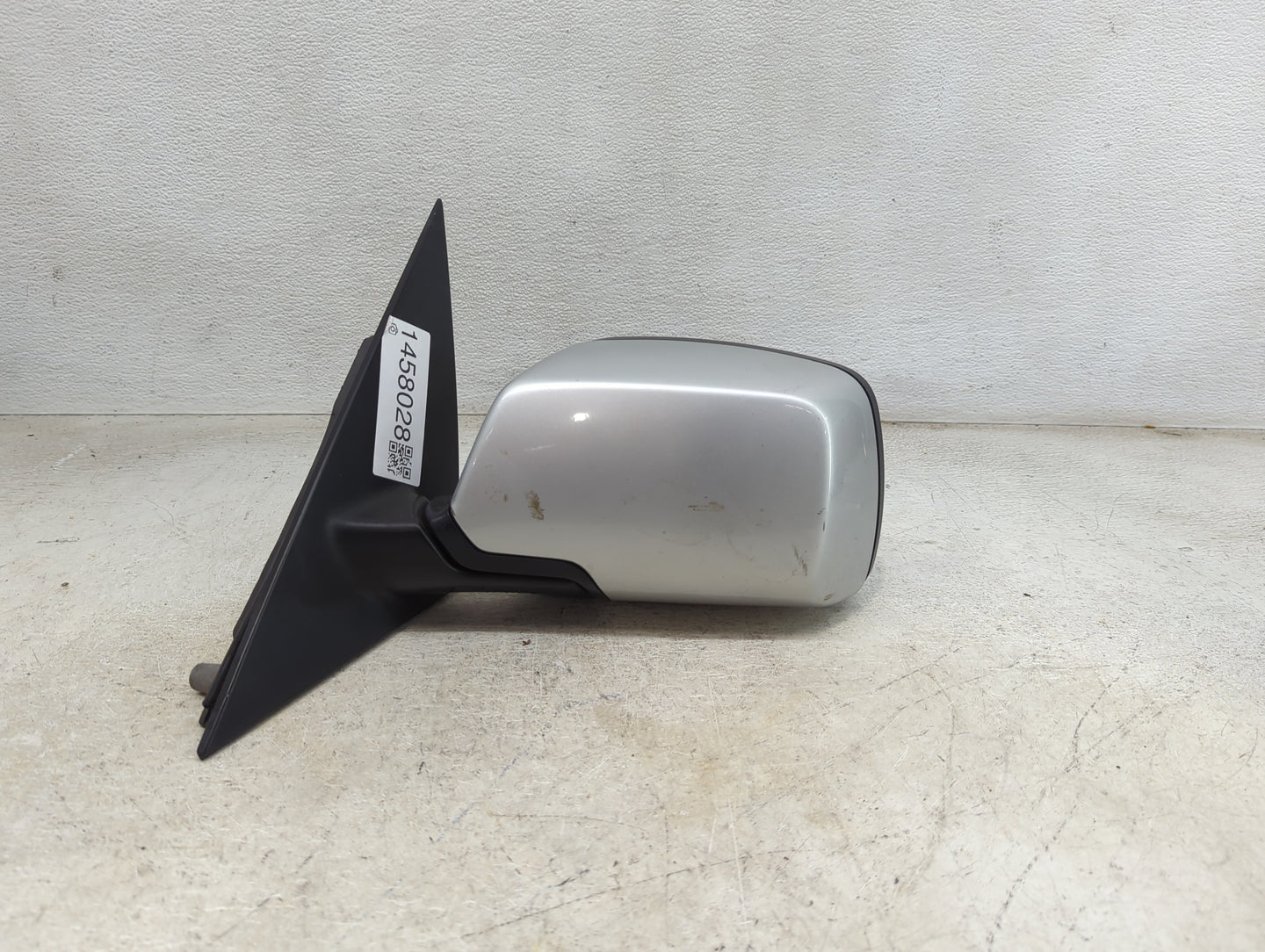 2007-2009 Bmw X3 Driver Side View Mirror - Left Door Mirror OEM Used - Oemusedautoparts1.com
