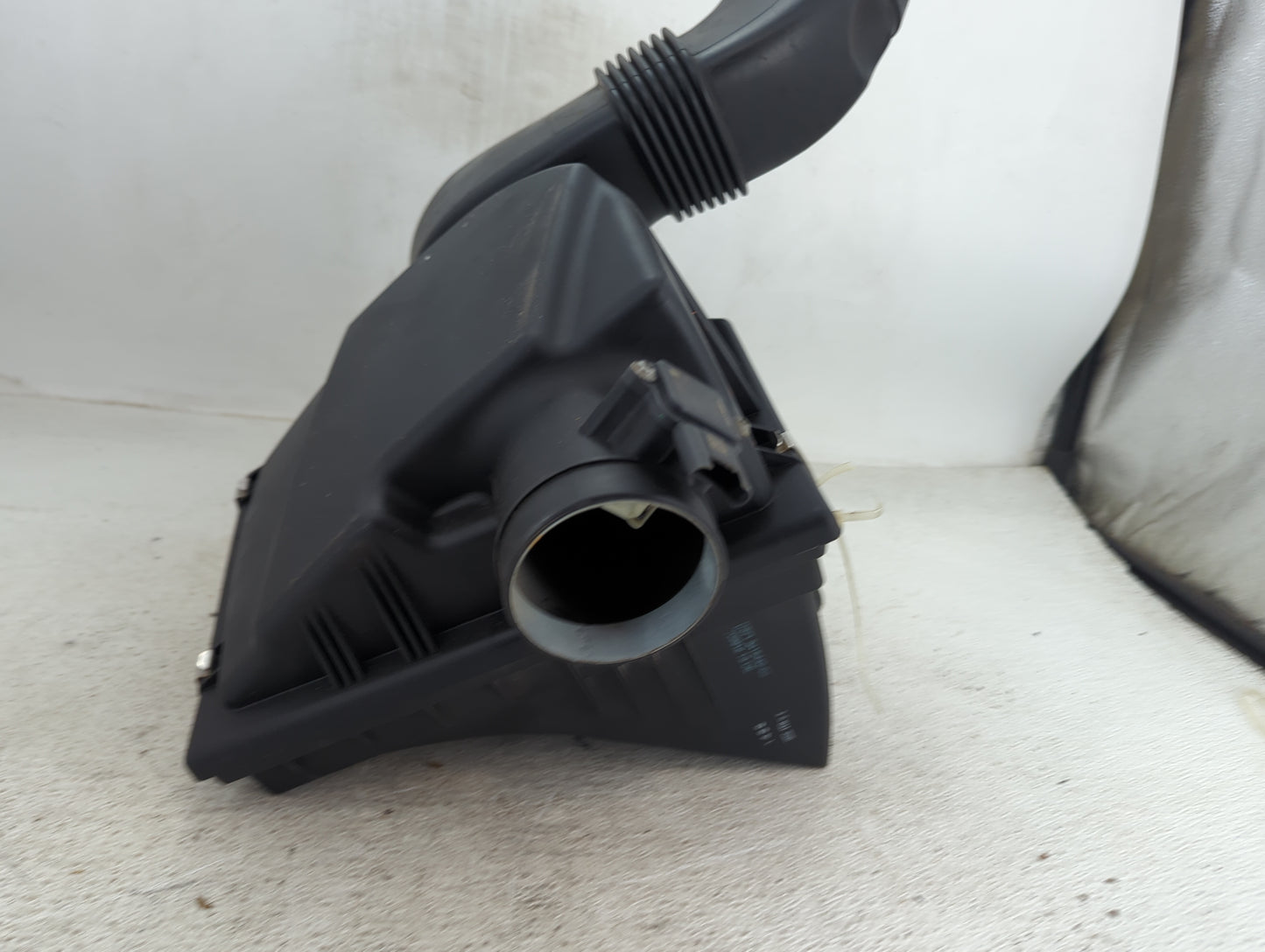 2007-2010 Bmw X3 Air Cleaner Intake-duct Hose Tube - Oemusedautoparts1.com
