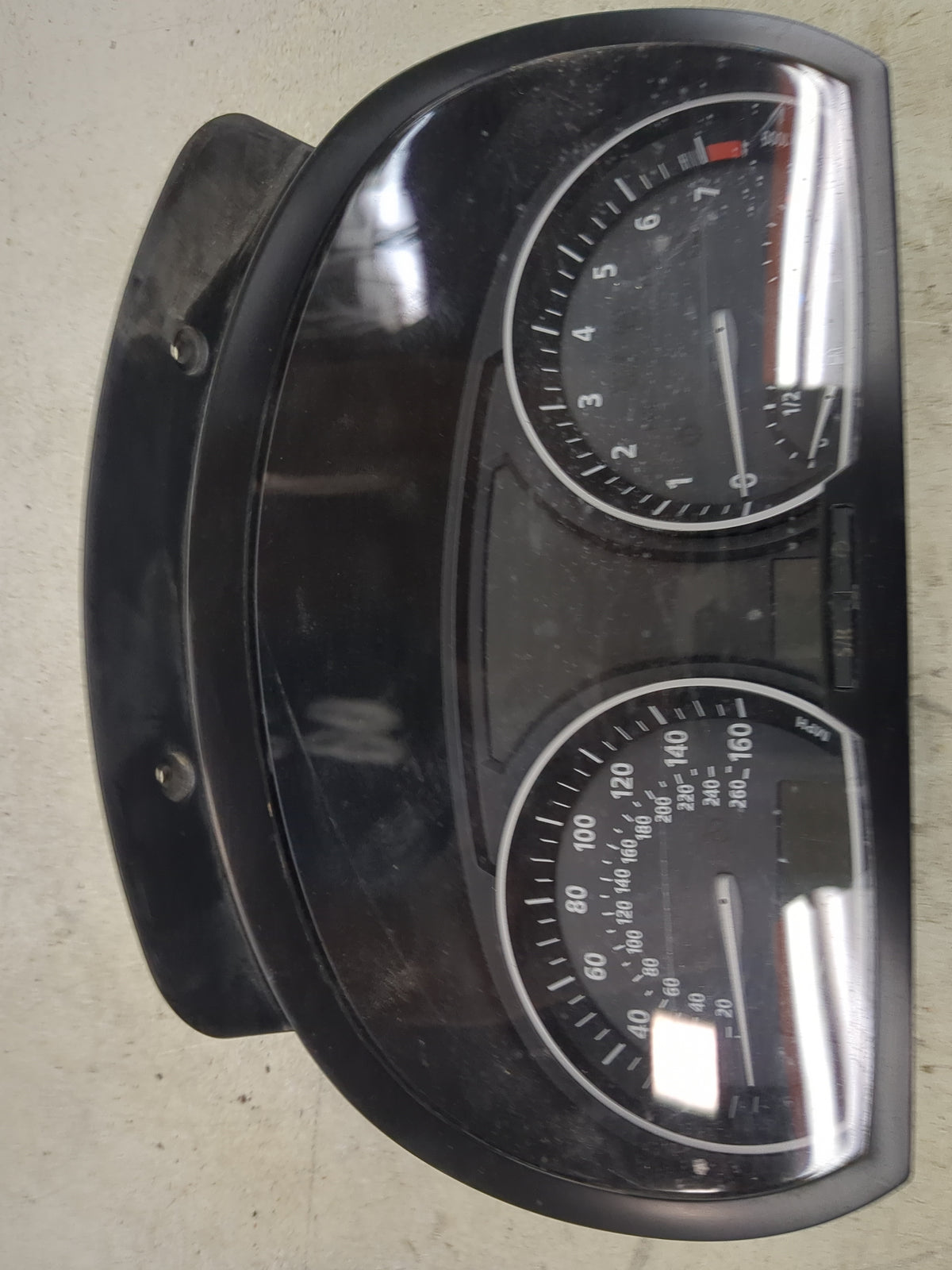 2007-2010 Bmw X3 Instrument Cluster Speedometer Gauges P/N:1024761-22 3 451 595-03, 258115-10 Miles: Fits Fits 2007 2008 200