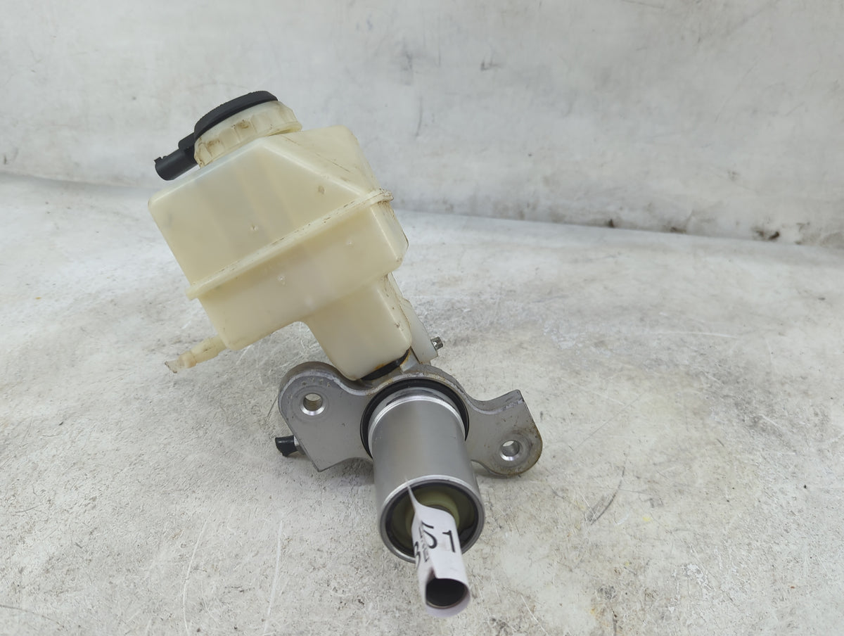 2004-2010 Bmw X3 Brake Master Cylinder - Oemusedautoparts1.com