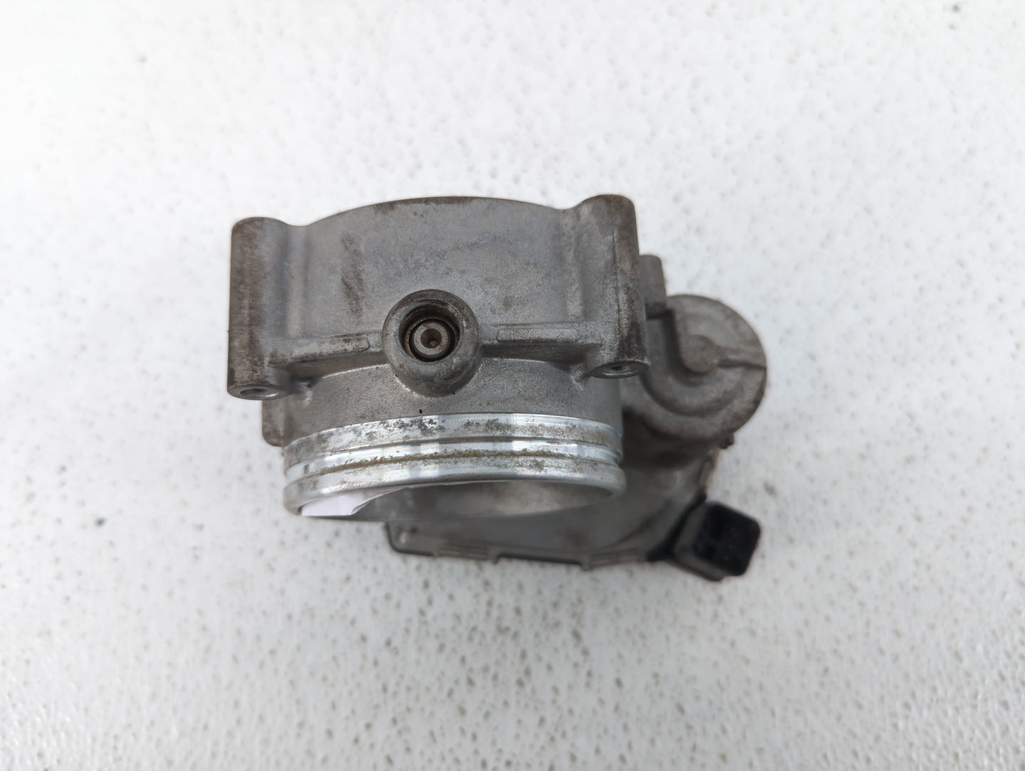 2007-2012 Bmw X3 Throttle Body P/N:1354 7556118-04 1354 7556118-03 Fits Fits 2007 2008 2009 2010 2011 2012 2013 OEM Used Aut