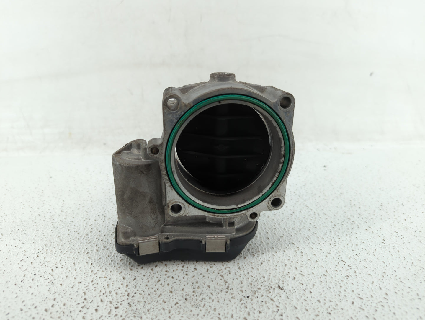 2007-2012 Bmw X3 Throttle Body P/N:1354 7556118-04 1354 7556118-03 Fits Fits 2007 2008 2009 2010 2011 2012 2013 OEM Used Aut